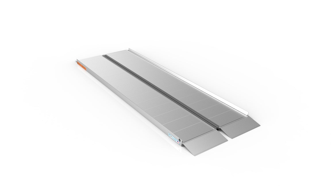 EZ-ACCESS SUITCASE Singlefold Ramp, 8 ft