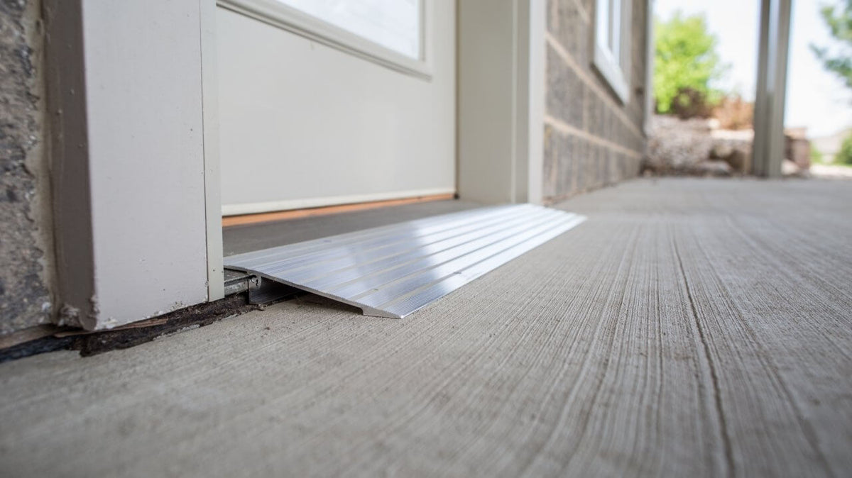 EZ-ACCESS TRANSITIONS Modular Entry Ramp